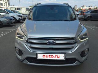 2017 Ford Kuga II Рестайлинг, серебристый, 1680000 рублей, вид 4