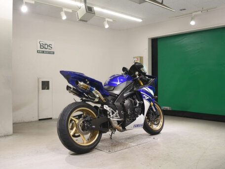 2010 Yamaha YZF-R1, синий, 820000 рублей, вид 5