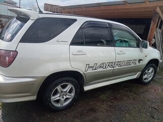 1999 Toyota Harrier I (XU10), белый, 1000000 рублей, вид 5