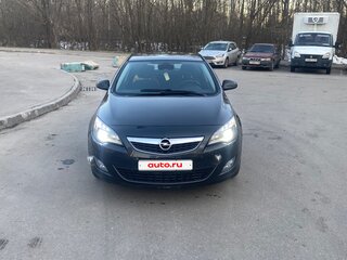 2011 Opel Astra J, чёрный, 690000 рублей, вид 2