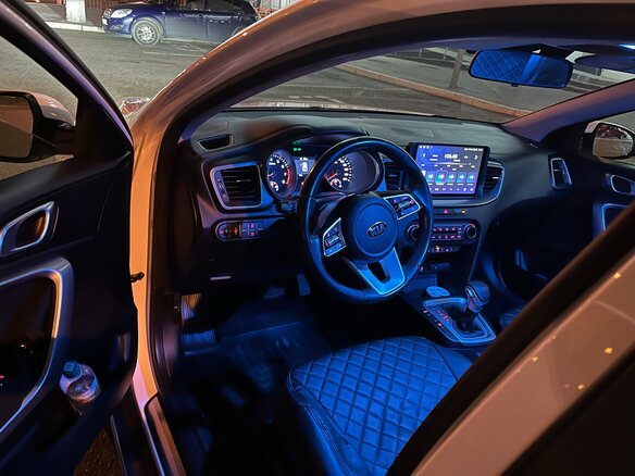 2021 Kia XCeed I, белый, 2150000 рублей - вид 8
