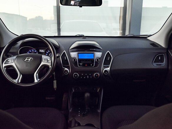 2010 Hyundai ix35 I, серебристый, 1137000 рублей - вид 17