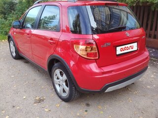 2010 Suzuki SX4 I (Classic) Рестайлинг, красный, 770000 рублей, вид 3