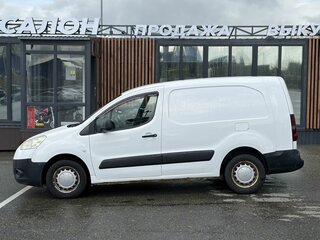 2012 Peugeot Partner II Рестайлинг, белый, 590000 рублей, вид 4