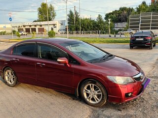 2011 Honda Civic VIII Рестайлинг, красный, 900000 рублей, вид 4
