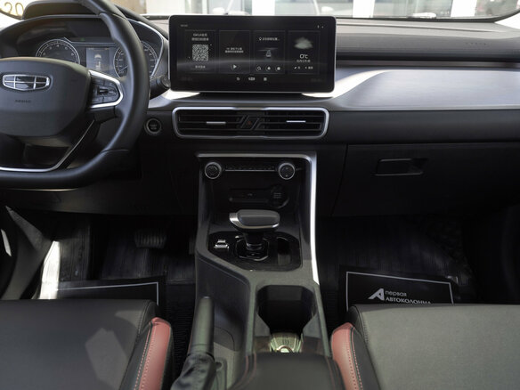 2021 Geely Coolray (Binyue) I, белый - вид 19