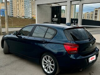 2014 BMW 1 серии 116i II (F20/F21), синий, 1250000 рублей, вид 5