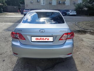 2012 Toyota Corolla X (E140, E150) Рестайлинг, серебристый, 900000 рублей, вид 2