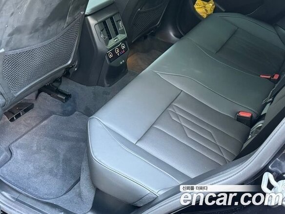 2025 BMW X3 20i xDrive IV (G45/G48), чёрный - вид 18