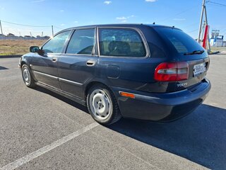 2000 Volvo V40 I Рестайлинг, чёрный, 350000 рублей, вид 5