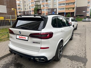 2020 BMW X5 M50d IV (G05/G18), белый, 8550000 рублей, вид 2