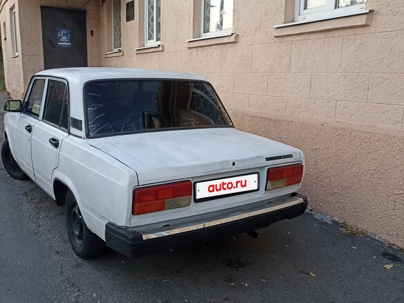 2008 Lada (ВАЗ) 2107, белый, 160000 рублей - вид 4