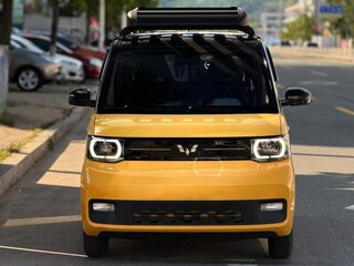 2022 Wuling Mini EV 13.8 kWh I, золотистый, 650000 рублей, вид 2