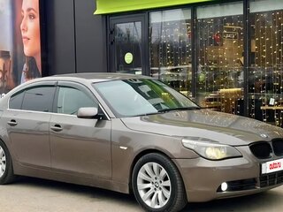 2006 BMW 5 серии 525xi V (E60/E61), коричневый, 700000 рублей, вид 2