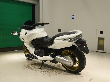 2008 Honda DN-01, белый, 620000 рублей, вид 4