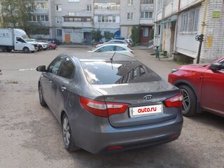 2011 Kia Rio 4-speed III, серый, 620000 рублей, вид 4