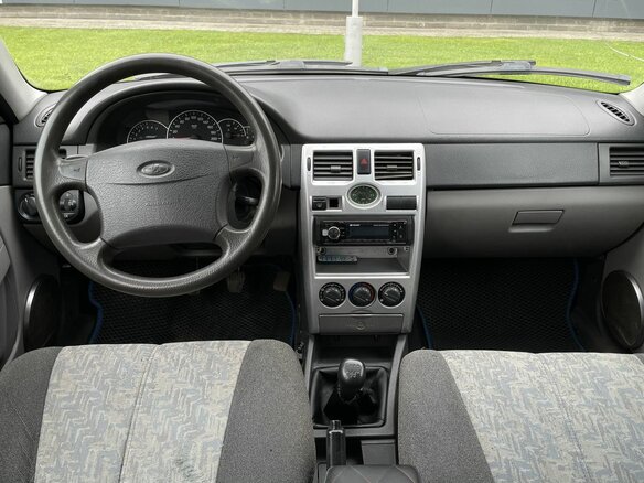 2009 Lada (ВАЗ) Priora I, чёрный, 235000 рублей - вид 8