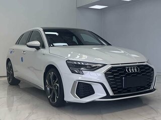 2021 Audi A3 Sportback 35 TFSI IV (8Y), белый, 2230000 рублей, вид 2