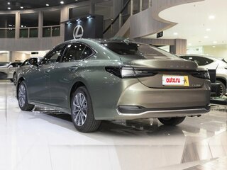 2026 Lexus ES 200 VII Рестайлинг 2, зелёный, 5715000 рублей, вид 5