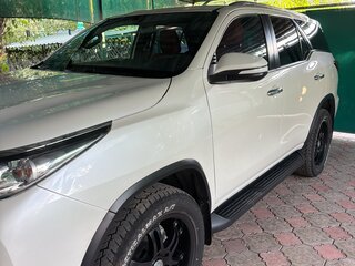 2017 Toyota Fortuner II, белый, 4150000 рублей, вид 2