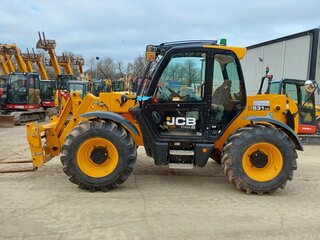 2024 JCB 531-70, золотистый, 11990000 рублей, вид 2