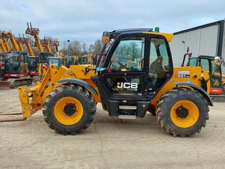 2024 JCB 531-70, золотистый, 11990000 рублей, вид 2