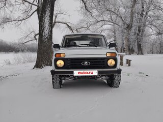 1997 Lada (ВАЗ) 2121 (4x4) I Рестайлинг, белый, 335000 рублей, вид 1