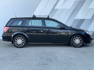 2012 Opel Astra H Рестайлинг, чёрный, 598000 рублей, вид 4
