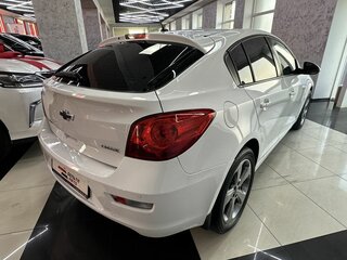 2014 Chevrolet Cruze I Рестайлинг, белый, 799000 рублей, вид 5