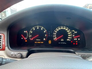 2002 Lexus LS 430 III, жёлтый, 1150000 рублей, вид 4