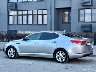 2012 Kia Optima III, серый, 725000 рублей, вид 4