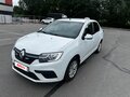 2020 Renault Logan II Рестайлинг, белый, 700000 рублей - вид 2
