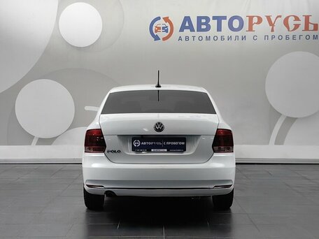 2019 Volkswagen Polo V Рестайлинг, белый, 765000 рублей, вид 4