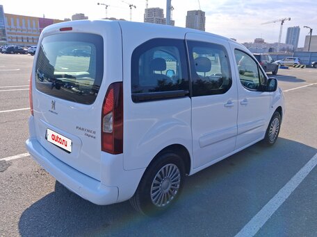 2016 Peugeot Partner II Рестайлинг 2, белый, 965000 рублей, вид 4