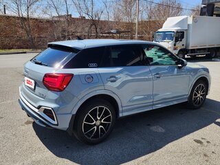 2021 Audi Q2 L 35 TFSI I Рестайлинг, серый, 2050000 рублей, вид 3
