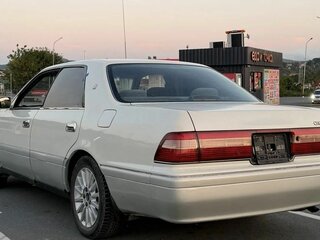 1998 Toyota Crown X (S150), белый, 520000 рублей, вид 4