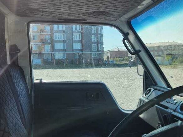 1992 Toyota Dyna, белый, 600000 рублей - вид 8