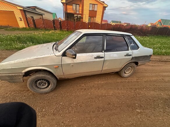 2004 Lada (ВАЗ) 21099, зелёный, 50000 рублей - вид 6