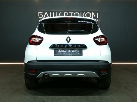 2021 Renault Kaptur I Рестайлинг, белый, 1750000 рублей, вид 5