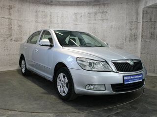 2013 Skoda Octavia II (A5) Рестайлинг, серебристый, 675000 рублей, вид 3