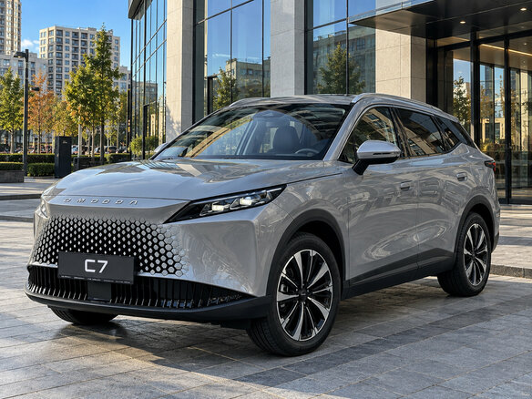 2026 Omoda C7, серебристый, 3069000 рублей