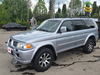 2005 Mitsubishi Pajero Sport I Рестайлинг, серебристый, 1100000 рублей, вид 2