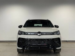 2026 Volkswagen Tiguan L Pro III (China Market), бежевый, 4750000 рублей, вид 2