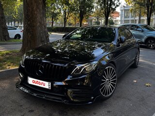 2018 Mercedes-Benz E-Класс 220 d V (W213, S213, C238), чёрный, 3000000 рублей, вид 1