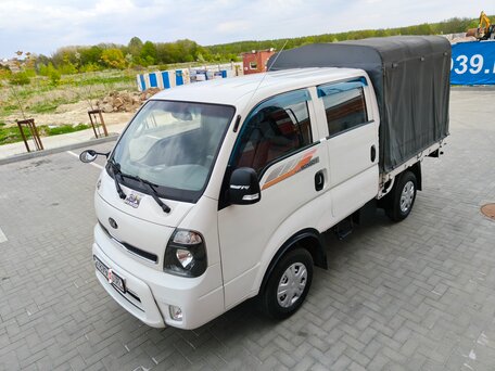 2017 Kia Bongo, белый, 2400000 рублей, вид 4