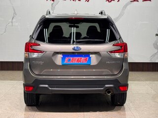 2019 Subaru Forester V, коричневый, 2250000 рублей, вид 4