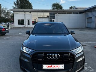 2022 Audi Q7 55 TFSI II (4M) Рестайлинг, серый, 9000000 рублей, вид 2