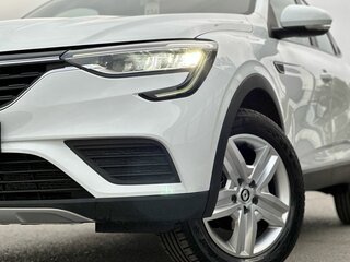 2022 Renault Arkana I, белый, 1320000 рублей, вид 4