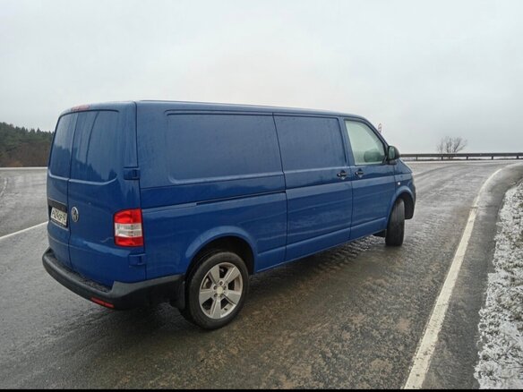 2012 Volkswagen Transporter, синий, 1385000 рублей - вид 12