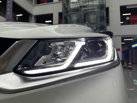 2023 Geely Coolray I, белый, 1270000 рублей - вид 8